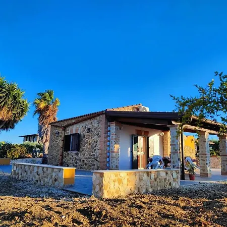 Il Casale Di Bovo Marina Villa Montallegro Exterior photo