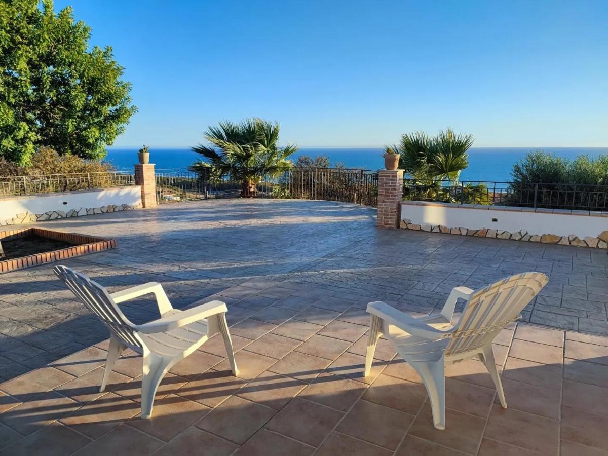 Il Casale Di Bovo Marina Villa